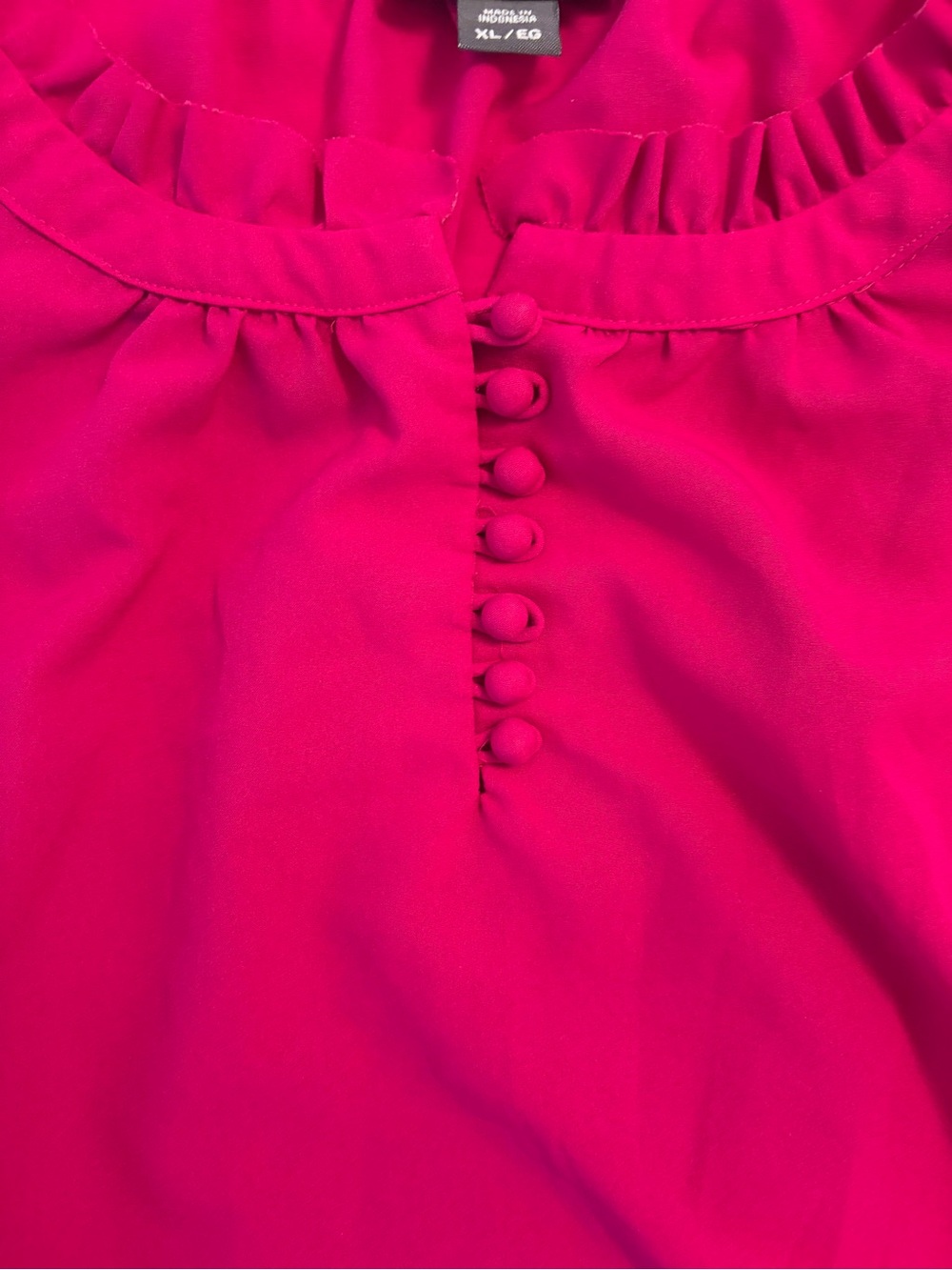 Women’s  Fuchsia Ruffle Button-Front blouse
